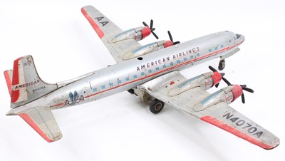 Lot 1695 - A large scale tin plate and battery operated...