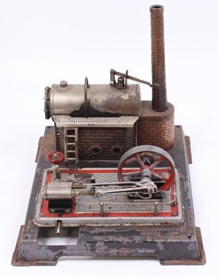 Lot 5 - A well used Wilesco stationary steam plant...
