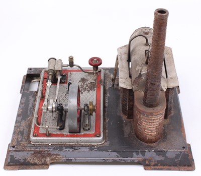 Lot 5 - A well used Wilesco stationary steam plant...