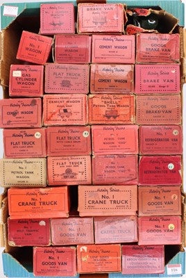 Lot 116 - A large tray containing 33 Hornby wagons, mix...