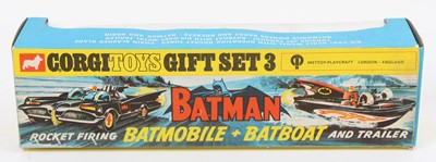 Lot 1501 - Corgi Toys Gift Set 3 Batmobile & Batboat on...