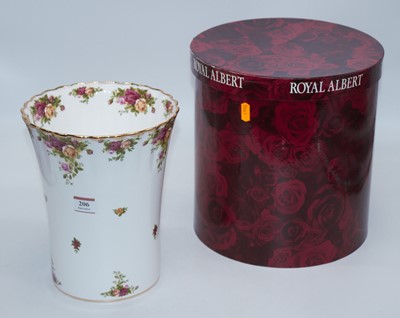 Lot 206 - A Royal Albert Old Country Roses vase, height...