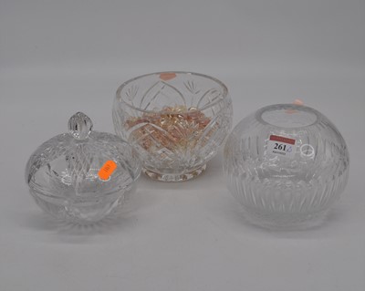 Lot 261 - A Dartington crystal vase, height 13cm,...