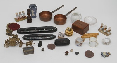 Lot 502 - A collection of miscellaneous items to include...