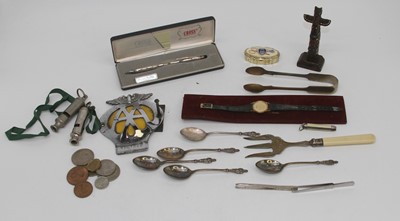 Lot 508 - A collection of miscellaneous items to include...