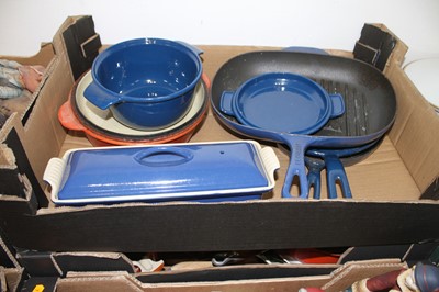 Lot 782 - Two boxes of Le Creuset kitchen ware