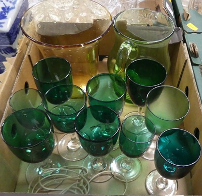 Lot 689 - A box of coloured glassware