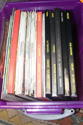 Lot 718 - A box of vintage records