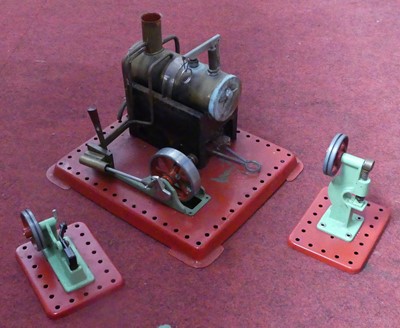 Lot 744 - A C20th mamod steam engine