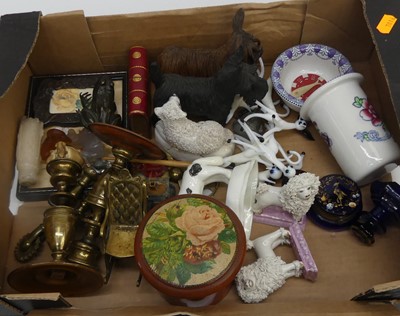 Lot 607 - A collection of various items, to include...