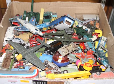 Lot 668 - A collection of various playworn die cast...