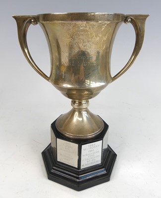 Lot 175 - An Art Deco twin handled silver pedestal...