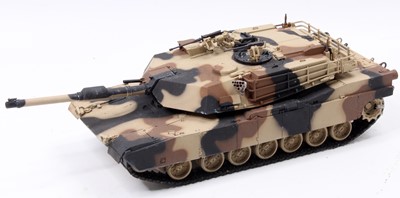 Lot 764 - A Franklin Mint 1/24th scale model of a M1A1...