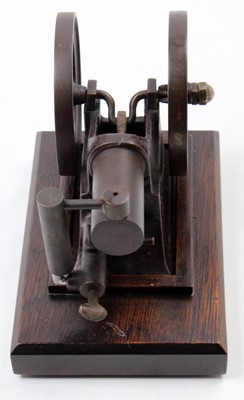 Lot 32 - Circa 1900 early Paradox stationary gas engine,...