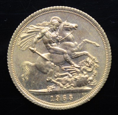 Lot 2006 - Great Britain, 1965 gold full sovereign,...