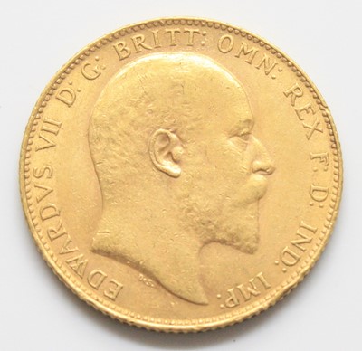 Lot 2019 - Great Britain, 1909 gold full sovereign,...