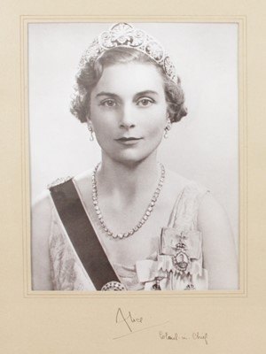 Lot 2569 - Dorothy Wilding (1893-1976) - Princess Alice,...