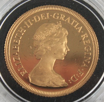 Lot 2033 - Great Britain, 1979 gold full sovereign,...