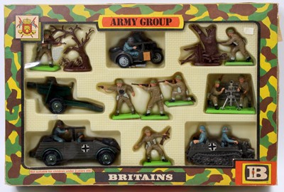 Lot 1673 - Britains Army Group, 1976 military set...