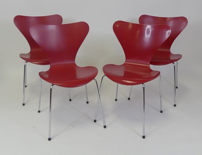 Lot 531 - Arne Jacobsen (1902-71) for Fritz Hansen - a...