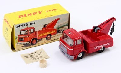 Lot 1006 - French Dinky Toys No. 589 Berliet Breakdown...