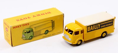 Lot 1027 - French Dinky Toys No. 33AN Simca Cargo truck...