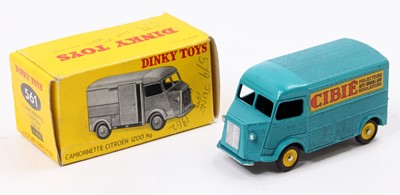 Lot 1028 - French Dinky Toys No. 561 Camionette Citroen...