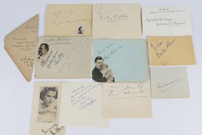 Lot 1181 - A collection of autographs on loose album...