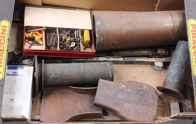 Lot 47 - 4 trays of mixed steam spares, part built...