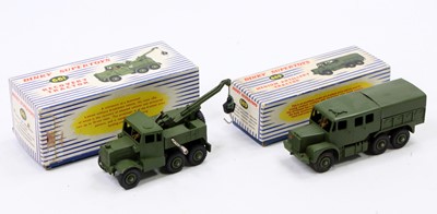 Lot 1128 - A Dinky Toys boxed Military diecast group to...