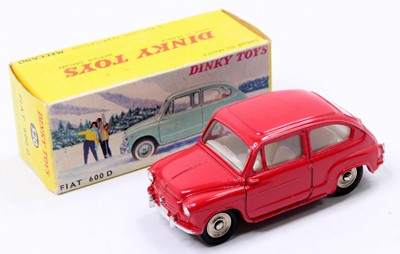 Lot 1046 - French Dinky Toys No. 520 Fiat 600 D...