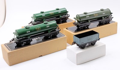 Lot 234 - Four Bernard Ridgley tinplate wagons: three...