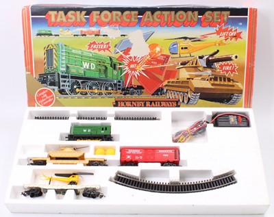 Lot 378 - R580 Hornby Task Force Action Set comprising 0-...