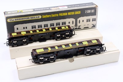 Lot 387 - W3006/7 Wrenn brown & cream ‘Brighton Belle’ 2-...