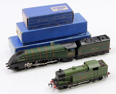 Lot 395 - Two Hornby-Dublo 3-rail locos: EDL7 0-6-2 LNER...