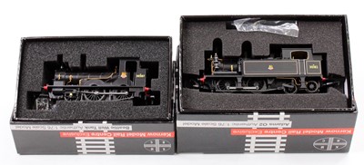 Lot 523 - Two Kernow Model Rail Centre tank locos:K2051...