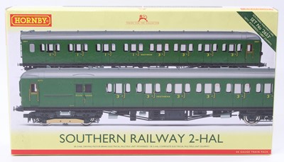 Lot 541 - R3260 Hornby Southern Railway 2-HAL EMU set no....