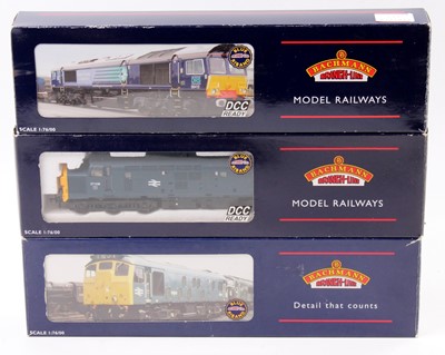 Lot 573 - Three Bachmann Branch-Line diesel locos:...