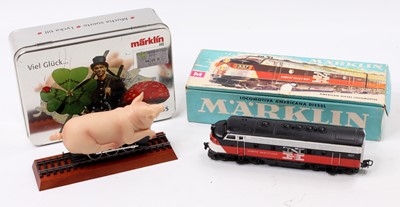 Lot 588 - Marklin H0 3-rail EMD F7 3062 337 New Haven...