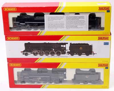 Lot 605 - Three Hornby 9F 2-10-0 locos & tenders, DCC...