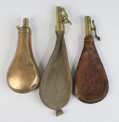 Lot 799 - An early 20th century brass powder flask, of...