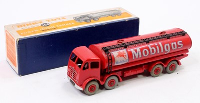 Lot 1083 - Dinky Toys No. 504 Foden 14-ton tanker...