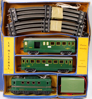 Lot 194 - French Hornby O Gauge OBBV Electric Passenger...