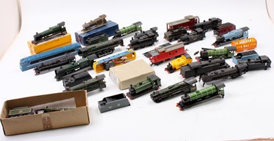 Lot 467 - A quantity of assorted kit built, part built...