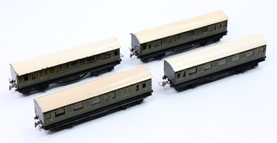 Lot 711 - Trix Twin Railways 7” bogie coaches, lined...