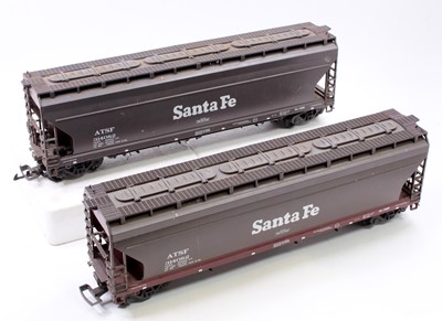 Lot 291 - A pair of LGB G scale Santa Fe centre-flow...