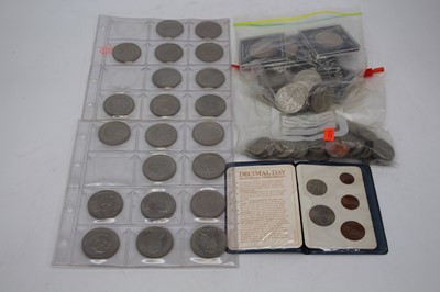 Lot 546 - A collection of Elizabeth II coins, mainly...