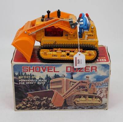 Lot 569 - KY of Japan, tinplate and battery operated...