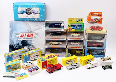 Lot 922 - One box of mainly modern release boxed and...