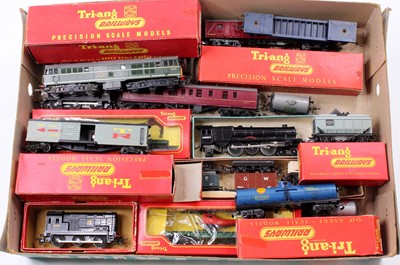 Lot 489 - Collection of various Hornby and Triang 00...